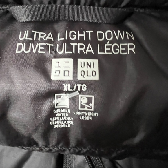 Uniqlo Ultra Light Down Vest Black Size XL - Picture 3 of 4